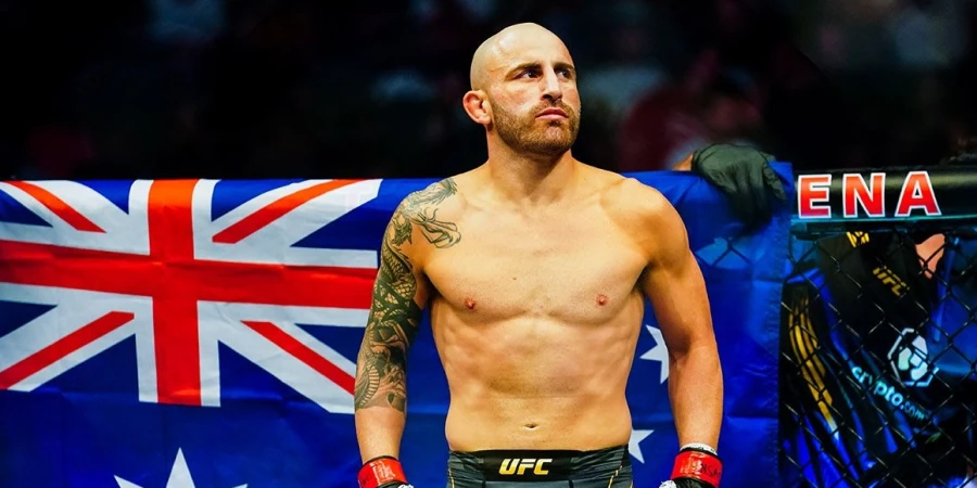 Чемпион UFC прокомментировал победу Евлоева с драматичным счетом