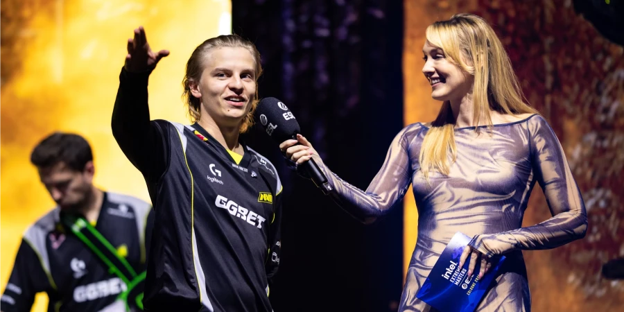 Aleksib оценил выступление makazze на Esports World Cup 2025