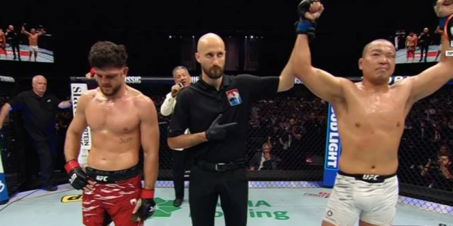 Полное видео боя Исмаил Наурдиев - ПакЧон-Ен на турнире UFC в Баку