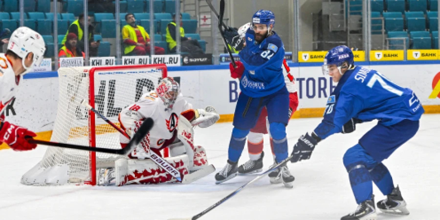 Бес шайбы соғылған «Барыстың» КХЛ-дағы матчына бейнешолу