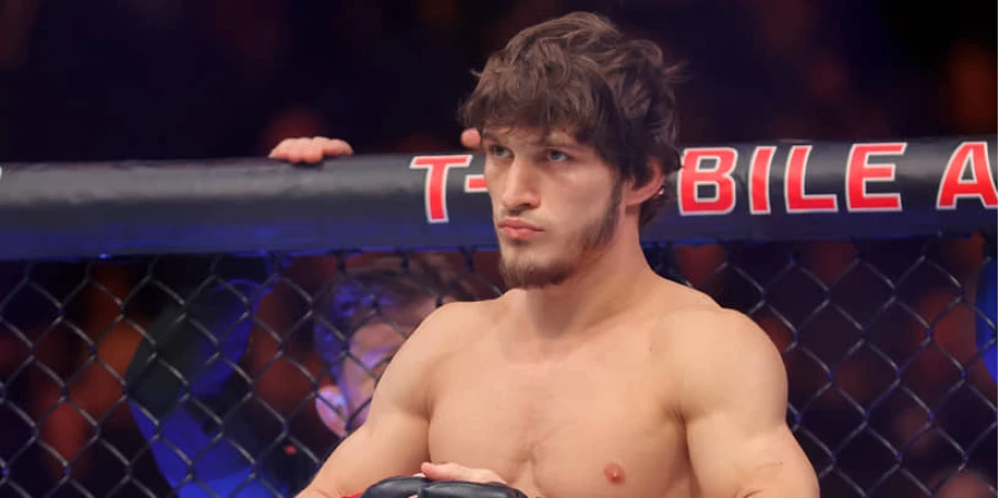 Мовсару Евлоеву намекнули на возможный уход из UFC