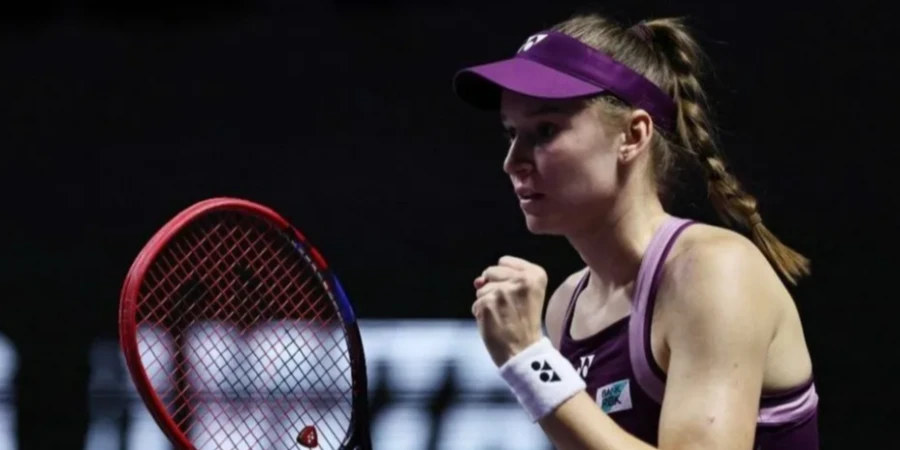 Елена Рыбакина впервые сыграет в финале Итогового турнира WTA