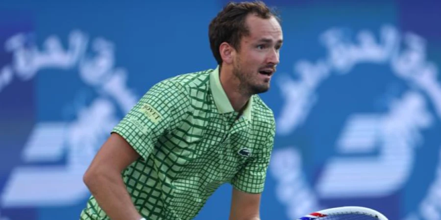 Даниил Медведев - Таллон Грикспор. Триумфатор Almaty Open сразится финале топ-турнира в Дубае. Прямая трансляция