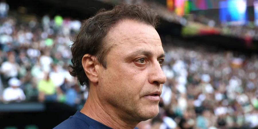 Ролан Гусев прокомментировал травму лидера сборной Казахстана