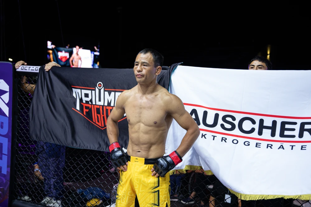 Определился новый чемпион лиги OCTAGON в легчайшем весе