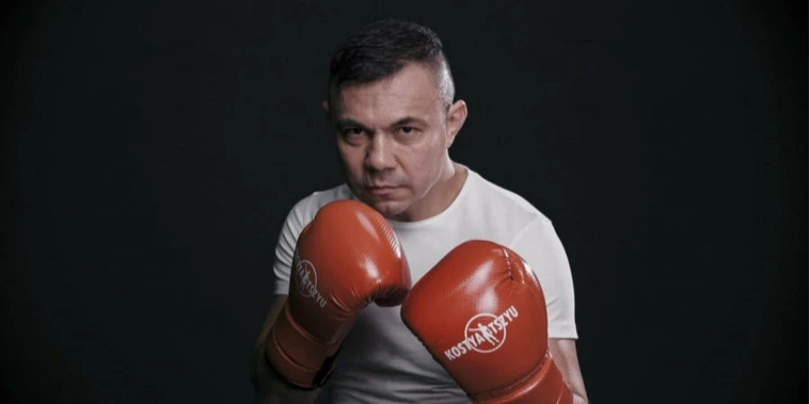 Экс-чемпион мира из России рассказал о мучительных переживаниях за сыновей