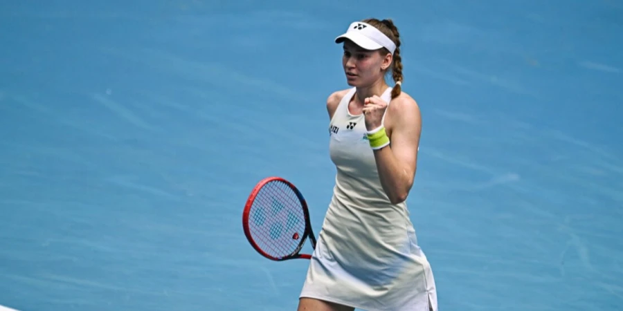 Елена Рыбакина вошла в элитный клуб с 10 победами подряд над топ-10