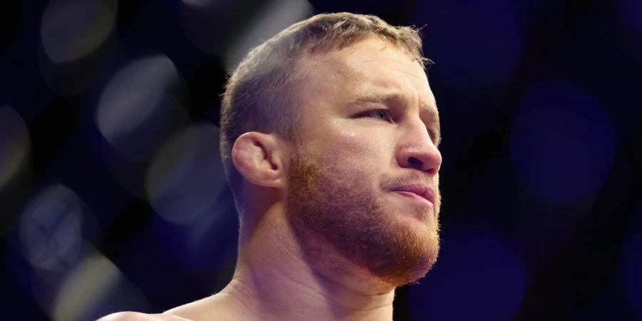 Временный чемпион UFC назвал бой, который стал самым сложным в его карьере