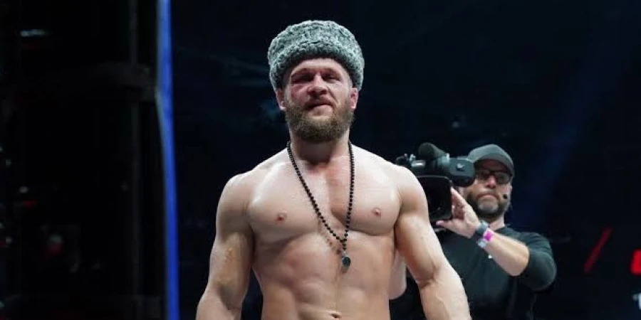 Уроженец Казахстана устроил драку перед UFC в Баку