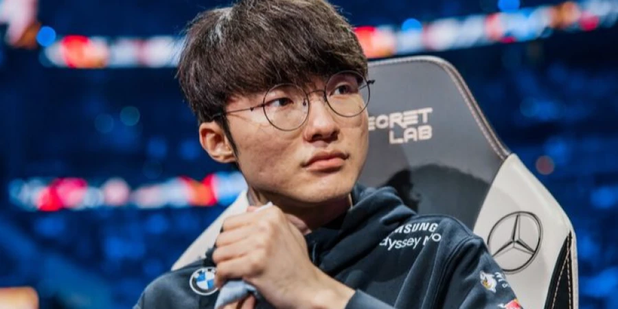 Anyone's Legend покинула чемпионат мира по League of Legends, уступив T1