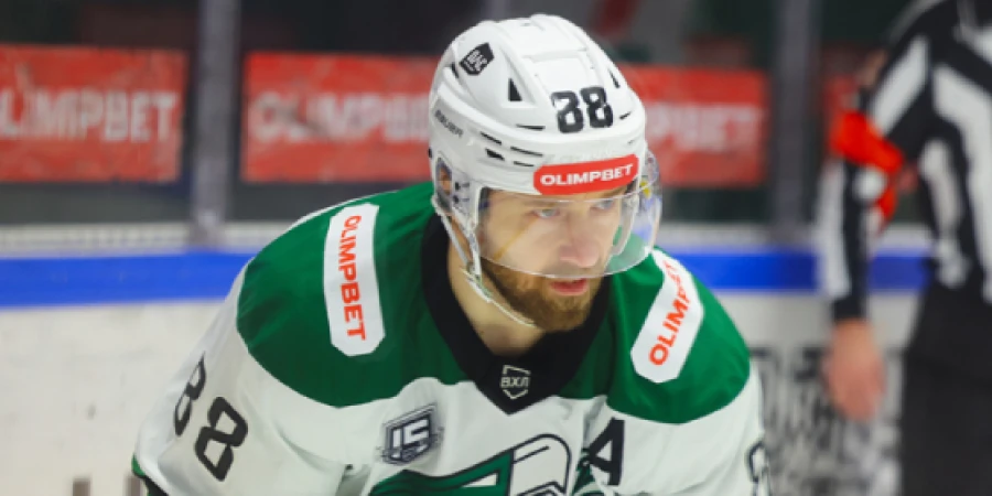Казахстанский ветеран дебютировал в словацком хоккее