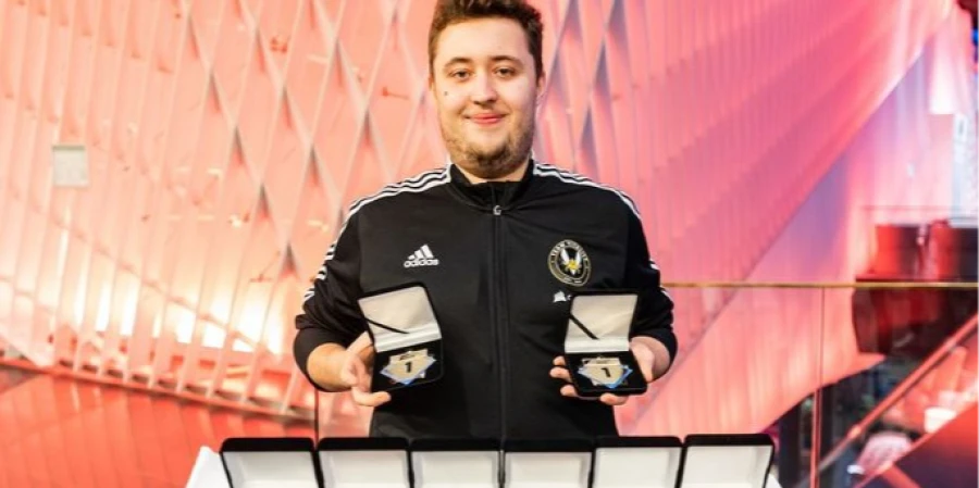 ZywOo получил 32-й MVP в карьере после победы Vitality на BLAST Rivals 2026