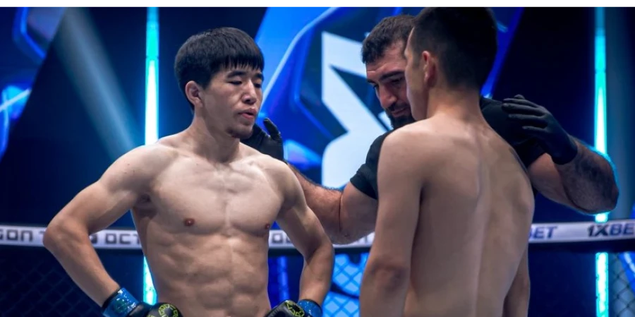 Қазақ файтері өзбекстандық қарсыласына еш мүмкіндік қалдырмады