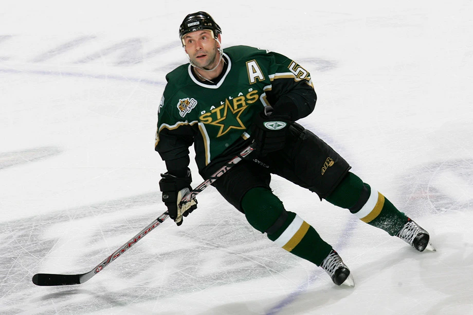 Сергей Зубов стал тренером «Трактора»