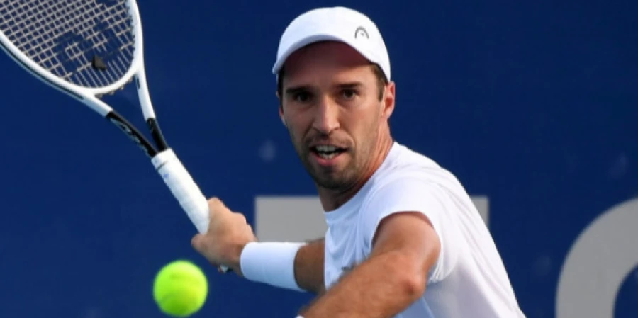 Кукушкин с победы стартовал в квалификации US Open