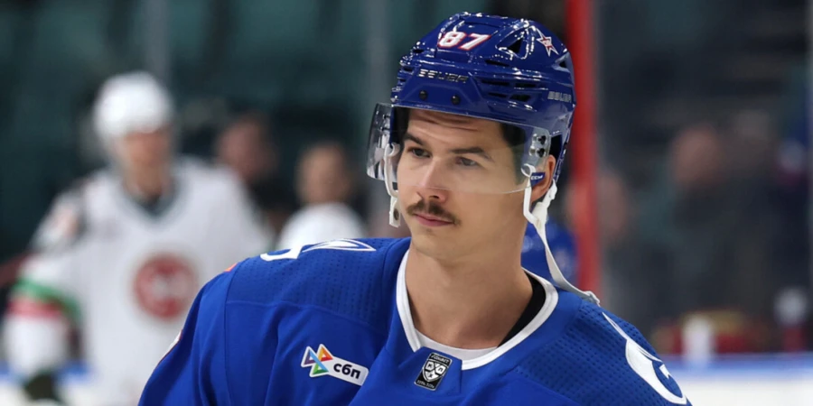 Топ-форвард, упущенный «Барысом», все никак не найдет доверия у Ларионова