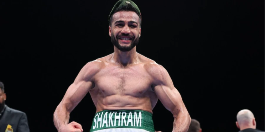 Стало известно, кого WBA назначила соперником Роландо Ромеро