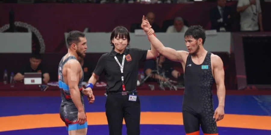 Азия чемпионаты: Алматбек Аманбек финалға шықты