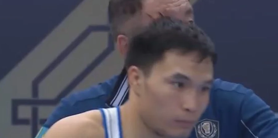 Разгромом завершился бой Казахстан - Бразилия на ЧМ по боксу