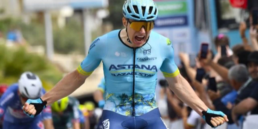 «Астана» шабандозы «Париж-Шони» жарысында үздік үштікке енді