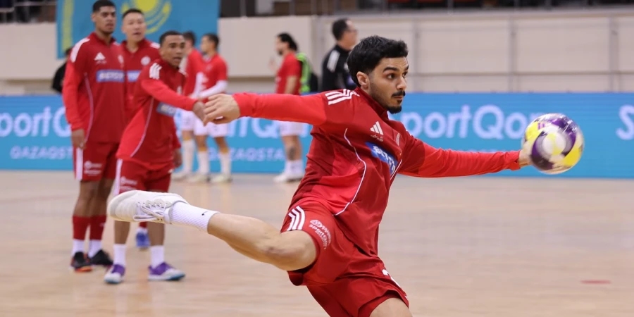 «Кайрат» сократил отрыв от лидера