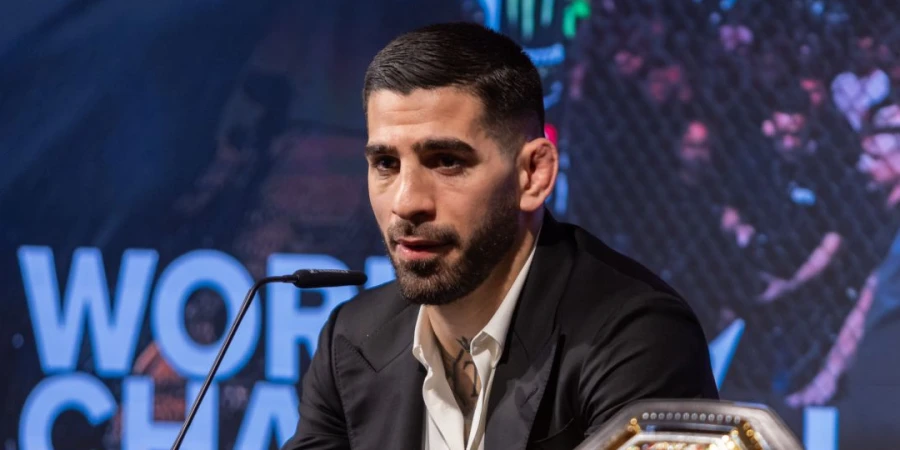 Экс-супруга непобедимого файтера, Топурии, обратилась за помощью в полицию