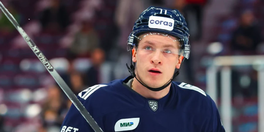 Нападающий сборной Казахстана отметился баллами в победном матче КХЛ