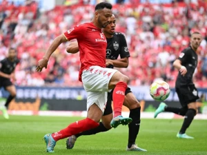 «Майнц 05» — «Штутгарт»: немецкое веселье «карнавальников» и «швабов»