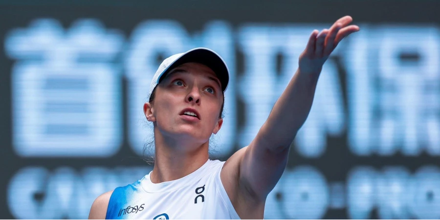 Вторая ракетка мира Ига Швентек побилась в 3-й круг Australian Open-2026