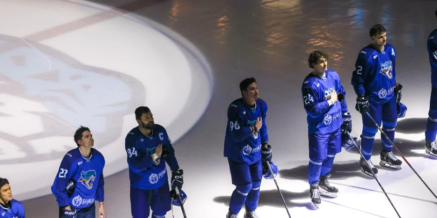 «Барыс» назвал состав на матч против «Авангарда» в КХЛ