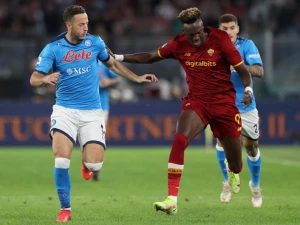 «Наполи» — «Рома»: один из центральных поединков итальянского уик-энда