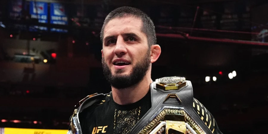 Ислам Махачев ответил на критику Топурии