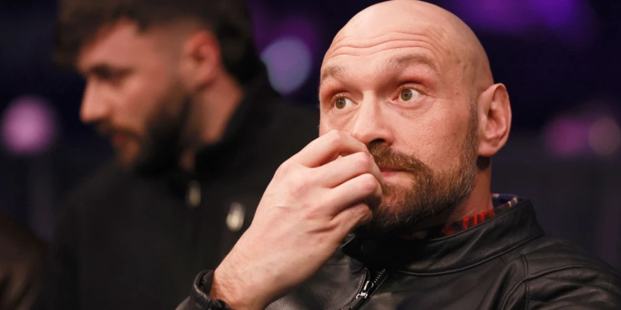 Леннокс Льюис сделал громкое заявление о возвращении Фьюри