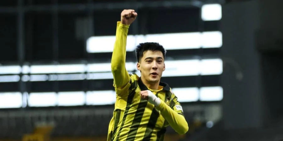 «Қайрат» жастары «Олимпиакос» жастарын сенімді жеңді