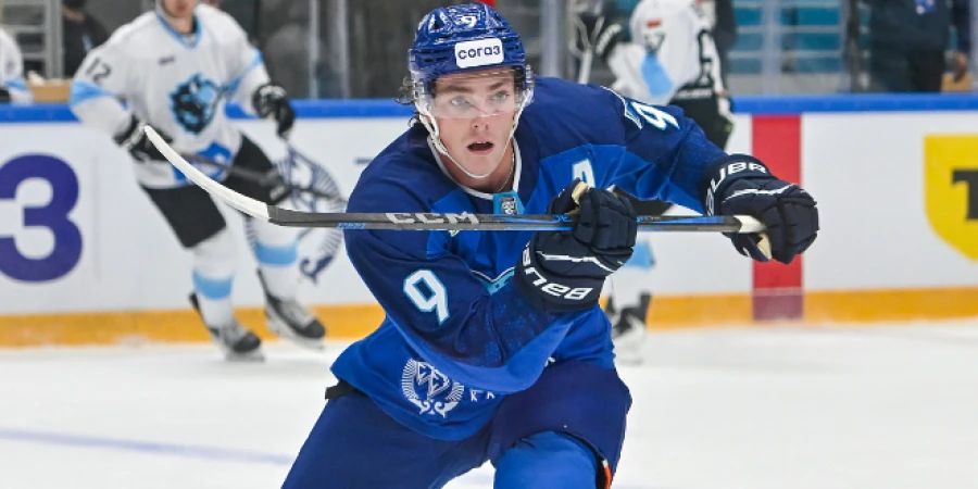 Тайс Томпсон оформил красивейший гол в матче против «Адмирала». ВИДЕО