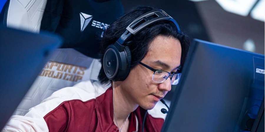 Zweih отметил уровень игры alkarenn в серии против Heroic