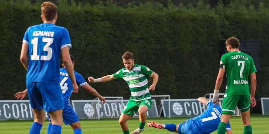 Команда Самородова продолжает подготовку ко второй части чемпионата