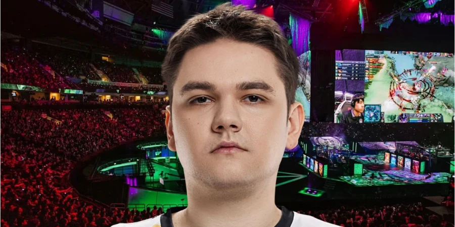 Yatoro объяснил причины ухода тренера Silent из Team Spirit