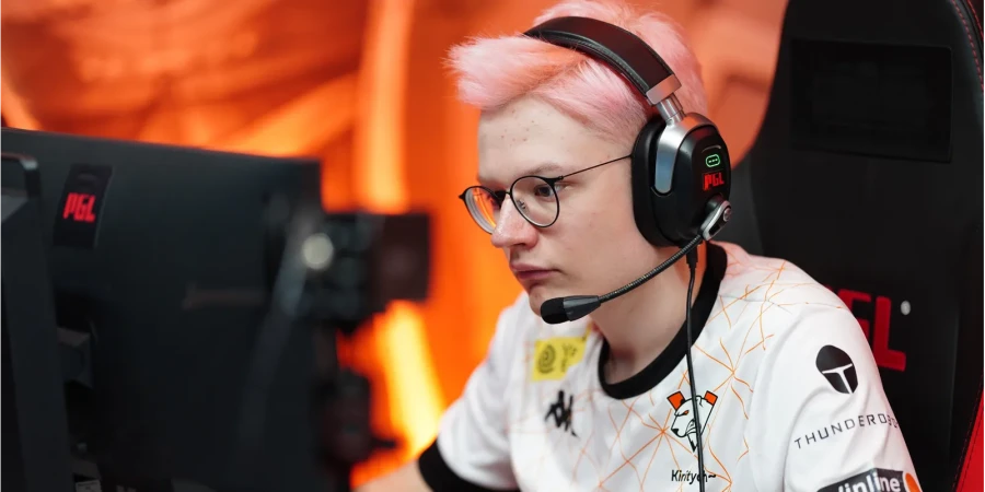 Кастер оценила замену Pure~ на Kiritych в составе BetBoom Team