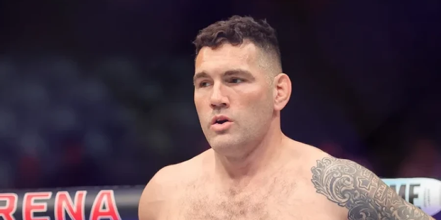 Бұрынғы чемпионның есімі UFC тарихына жазылады