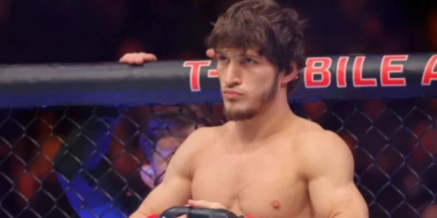 Лондондағы UFC турнирінің басты жекпе-жегінде Евлоев пен Мерфи кездеседі