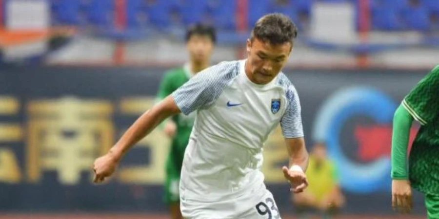 Желающий играть на исторической родине казах из Китая получил оценку в Европе