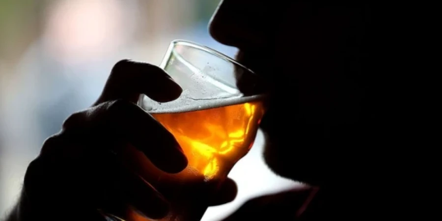 Почему алкоголь по выходным может разрушать здоровье сильнее, чем кажется