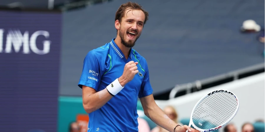 Прямая трансляция матча Медведев – Черундоло в 1/16 финала турнира WTA 1000