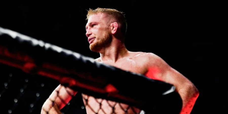 Экс-боец UFC получил полгода заключения после дела о домашнем насилии