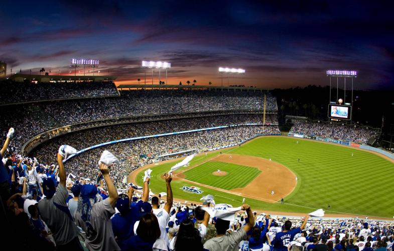 Dodgers Stadium Головкин - Альварес кездесуін қабылдауы мүмкін