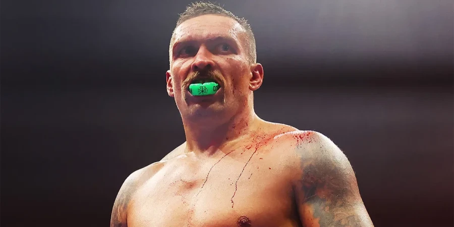 Усик назвал лучшего боксера в мире на данный момент