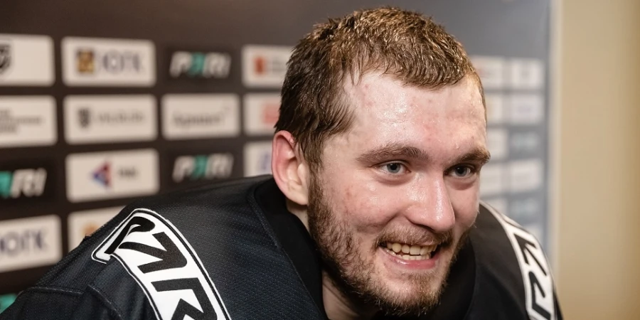 Вратарь с белорусскими корнями подписал контракт с клубом КХЛ