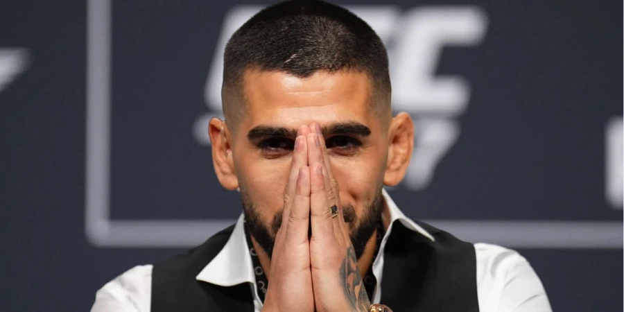 Непобежденный чемпион UFC высказался насчет срыва боя против Махачева