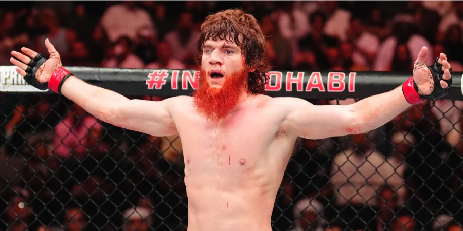 Боец UFC Шара Буллет высказался о сенсационном поражении Умара Нурмагомедова